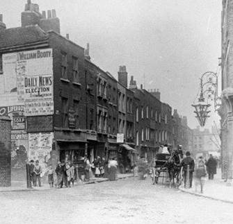 Finalising details of our exhibition <a href="/oxotowerwharf/">Oxo Tower Wharf</a> Bankside's Past in the Present:a neighbourhood in change - open daily 31/05-04/06 #SE1
