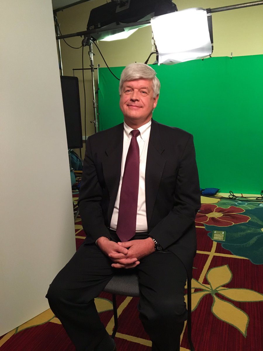 LizHall97's tweet image. Eric Blauman from @ABeamUSA all gear up to shoot a video #SAPManagedCloud #SAPPartnerSummit