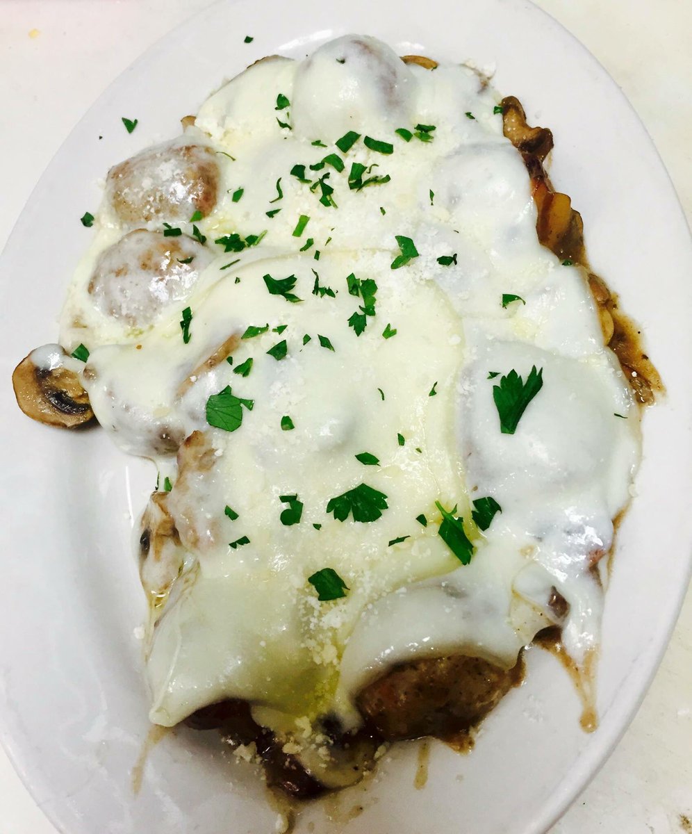 Monday bites, but not if you’re enjoying our Marsala Bites ☺ #holymozzarella #nyfhgappetizers #eeeeeats