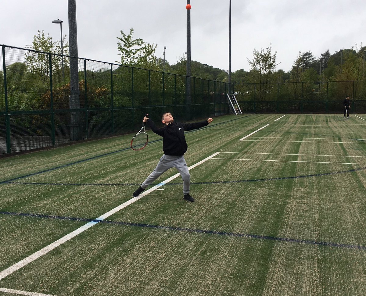 clackscsss's tweet photo. Today finished with a tennis competition @Lornshill Well done every who took part....Our CSSS tennis Champion is Taylor 👍🏅🎾 #TeamCsss https://t.co/srqBHBpTCH