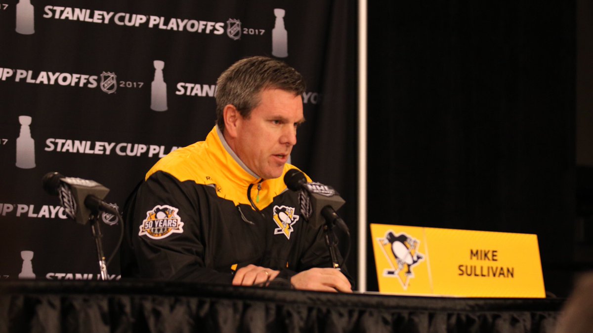 penguins's tweet photo. Coach Sullivan: "Everybody will be a game-time decision tonight." https://t.co/wlFA40b52I