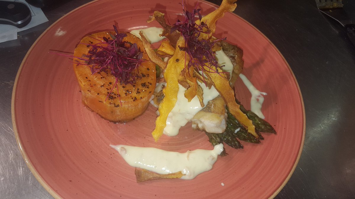 chef_dublin's tweet photo. hake.... https://t.co/R0Qw4OHSVe