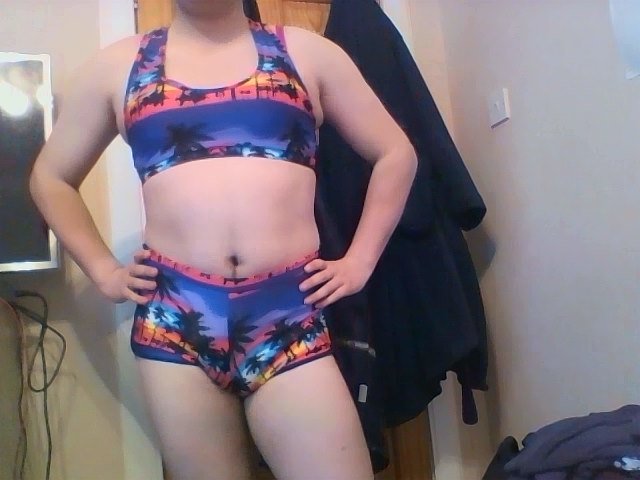 naughtyjohnboy's tweet photo. NEW PHOTOS!! Dont think ive uploaded pics of this outfit yet!! #Crossdresser #slut #matchig https://t.co/zd61ypdndW