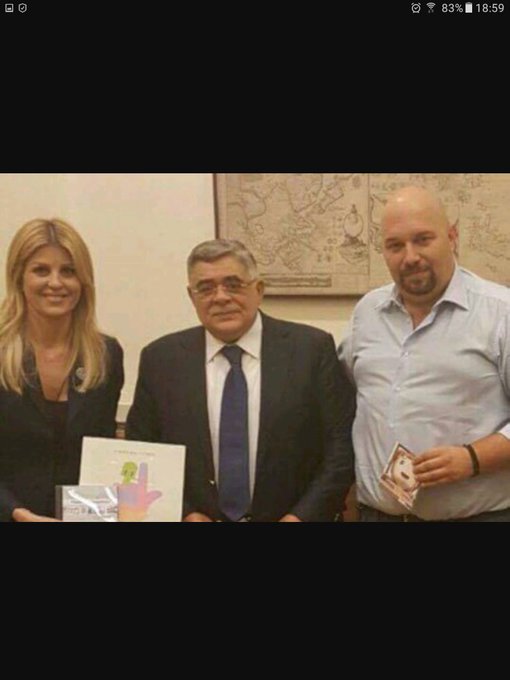 View image on Twitter