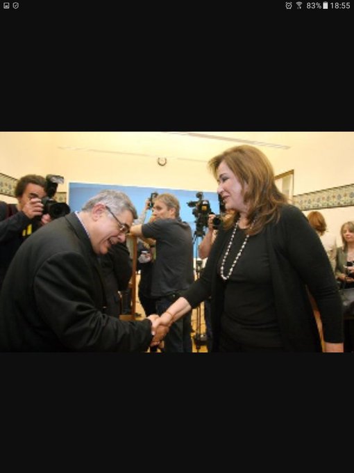 View image on Twitter