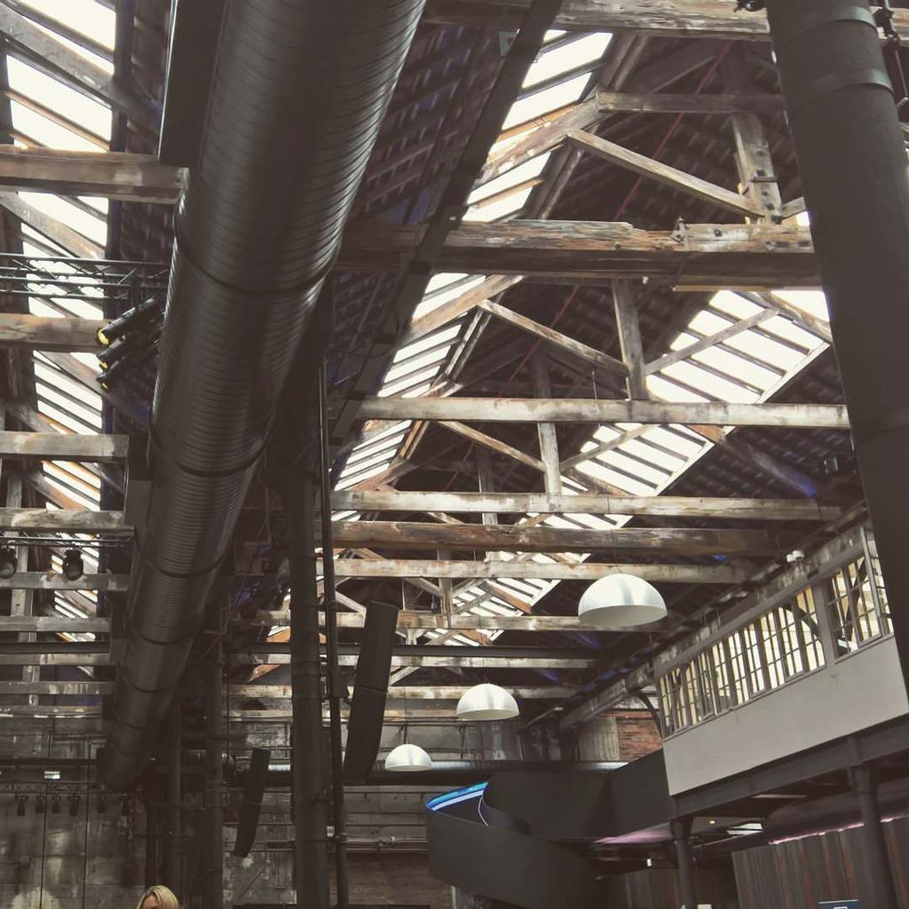 GivingOrigin's tweet image. Ooo la la, the #boilershop is dandy. #NewcastleStartupWeek #brandinthebuilding instagram.com/p/BUHoIJAh7cT/