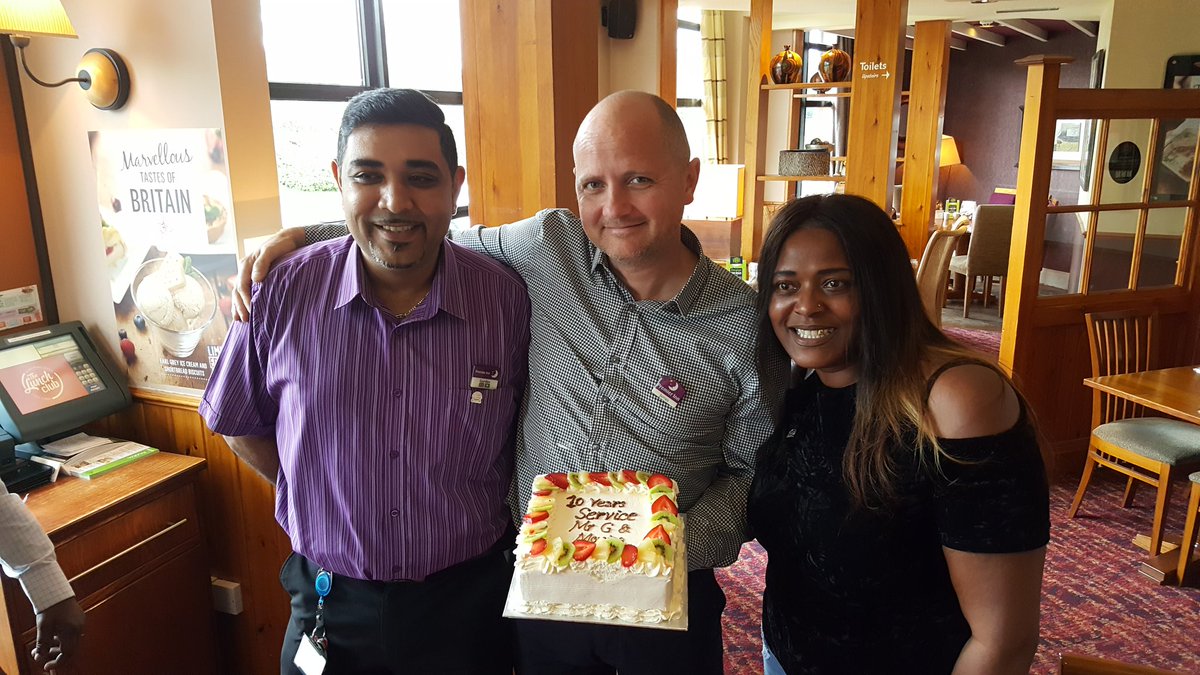 traylat's tweet photo. 20 years in the game between them thankyou Monica & Gurdev๐#bostin #wolvescc @SDEBDD @RikkiQuinlan @PIWestIsBest @placemadebyyou https://t.co/ontxUMgpKG