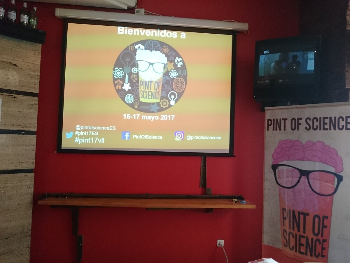 Cademi's tweet photo. ¿Que no sabes que hoy empieza #pint17VLL  #Pint17ES ? Pues estamos casi a punto #CaféPigiama 20:00 https://t.co/hr5AGcgGLC
