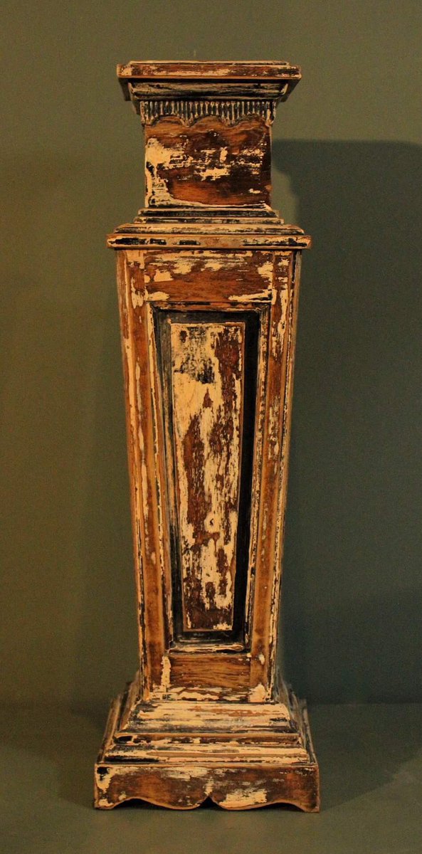 robyna36's tweet photo. #decorative #painted #wooden #pedestal #plantstand layers of peeled #paint of #antiques https://t.co/3IbnsjKbJ1 https://t.co/QA3IAtX5H7