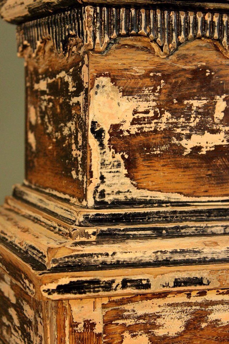 robyna36's tweet photo. #decorative #painted #wooden #pedestal #plantstand layers of peeled #paint of #antiques https://t.co/3IbnsjKbJ1 https://t.co/QA3IAtX5H7