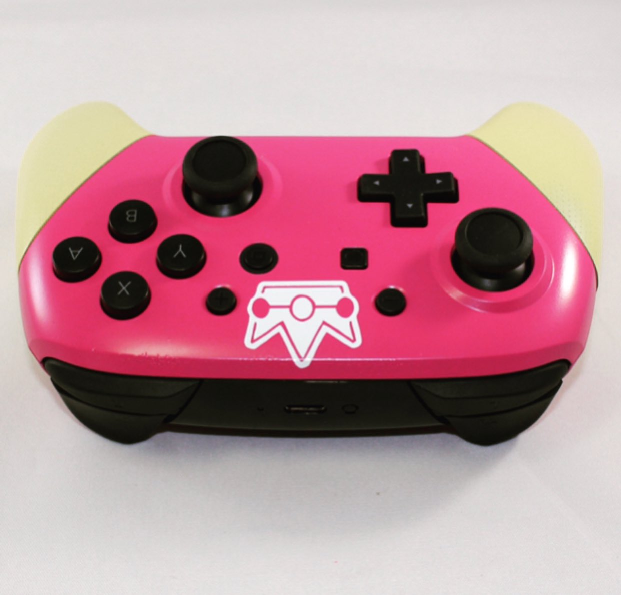 switch pro controller peach