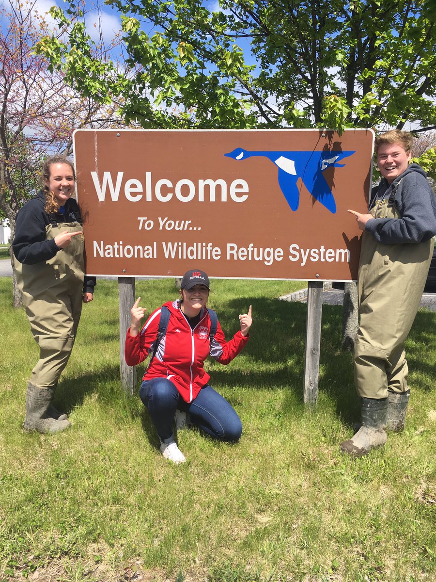 hp_snhs's tweet photo. enjoying a nice day of habitat assessment at Wallkill Wildlife Refuge!! @HPRwildcats @HighPointSTEM @JonTallamy https://t.co/fw6SX8uA1B