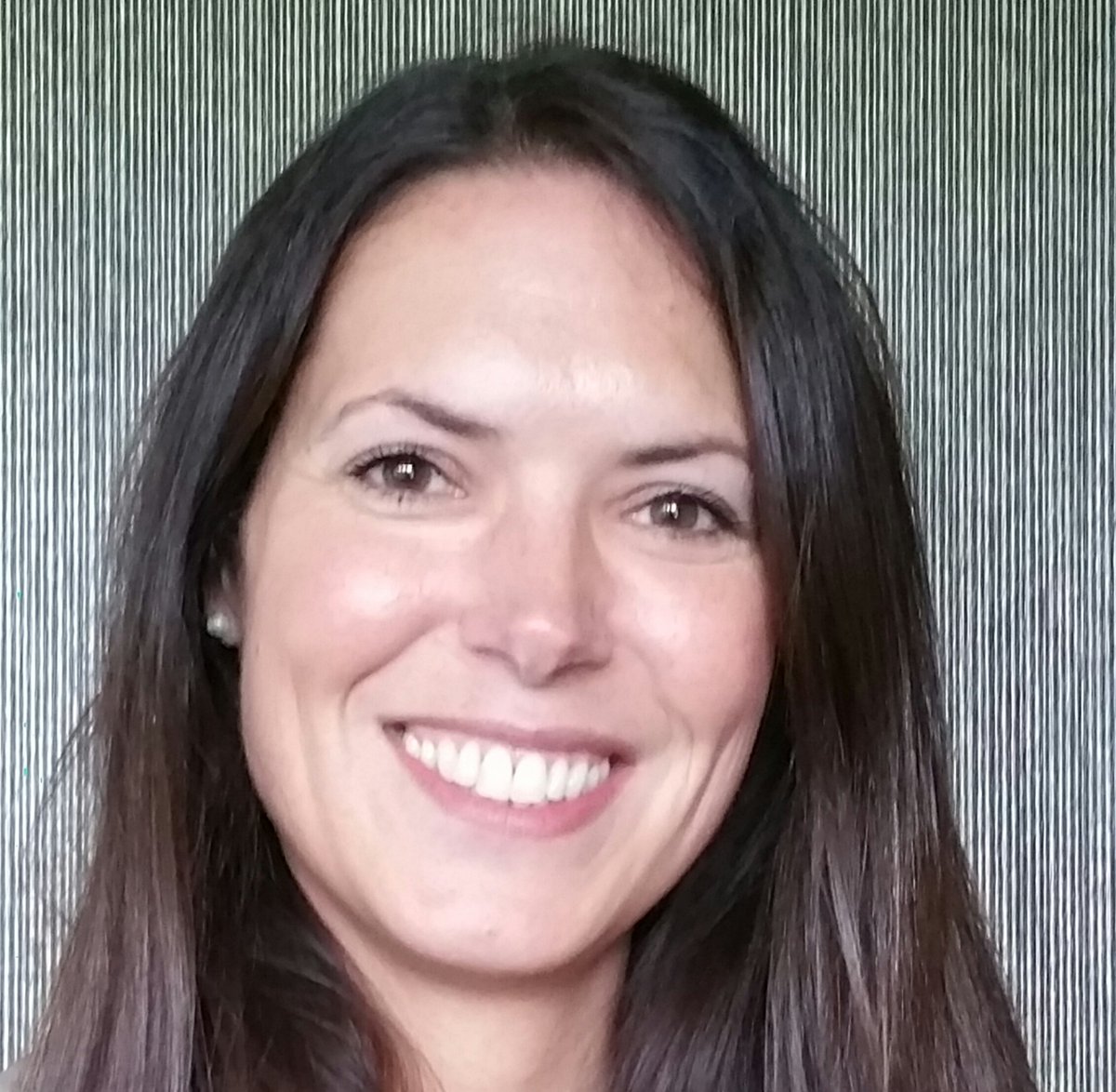 Maartje de Jonge wil graag bedrijven in de proces industrie vertellen over de samenwerking van bedrijven met de AOT/MyTec opleiding. #MyTec