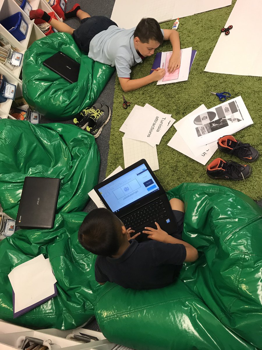 jpromorgan's tweet image. Persevering through their challenging research projects! #WestlakeCharter #WCSPerseverance #smartsecondgraders #ilovemyclass