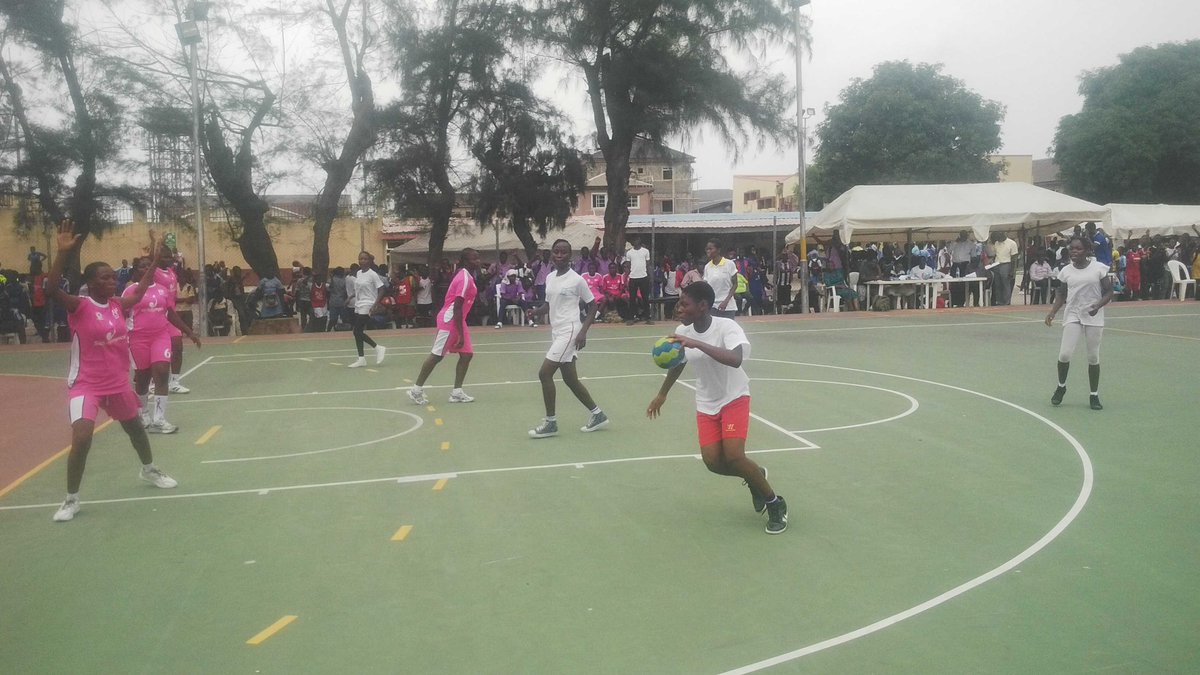 dipoliadi tweet media