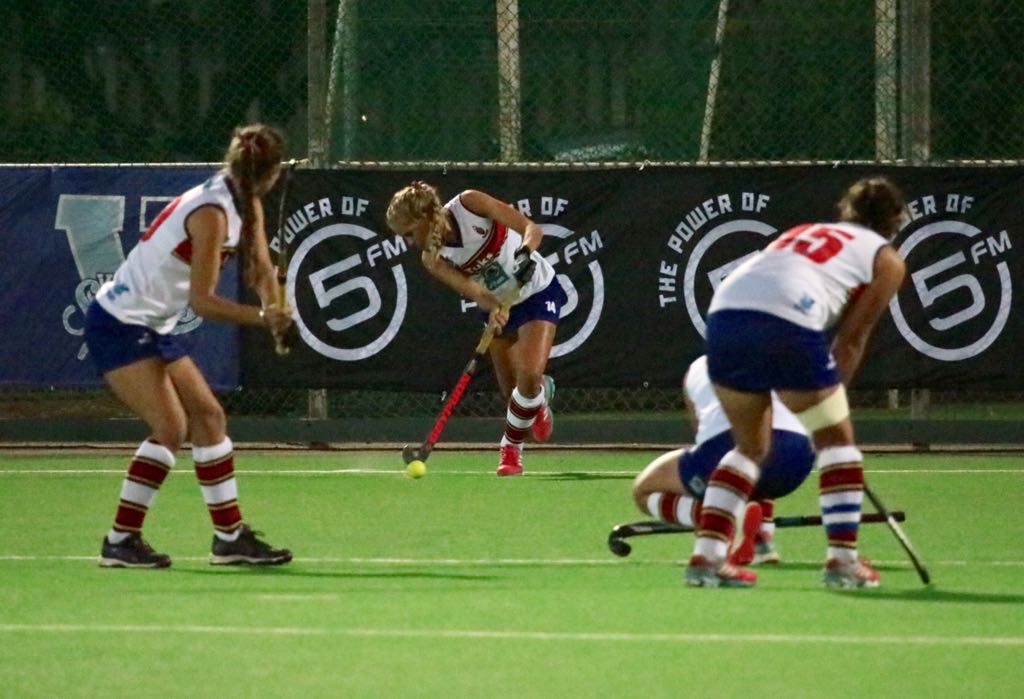FULL TIME: <a href="/TuksSport/">#TuksSport</a> are our first #VarsityHockey 2017 finalist after beating Wits in the semi's. 

Tuks 3-2 Wits

#showyourcolours!