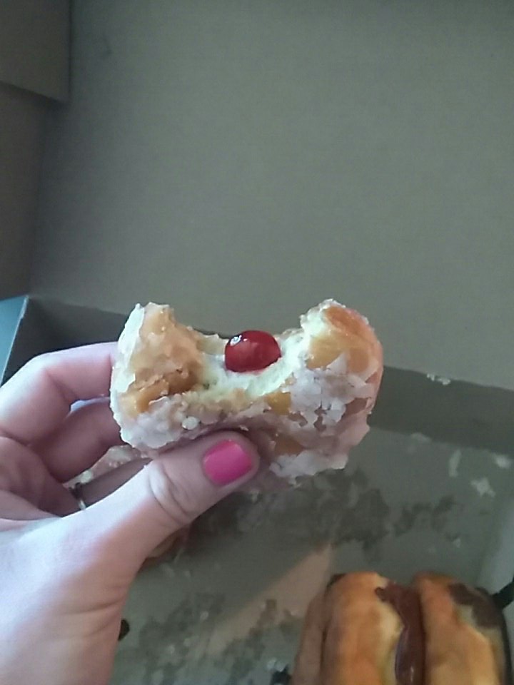 hooperbabe's tweet photo. @madeforamiracle @MommyOak right there with you! #raspberryfilled https://t.co/XhjfmhYpvX