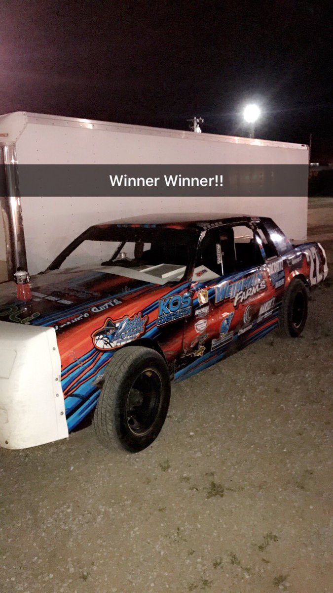 Brady22w's tweet photo. Another WIN collected last night! #VictoryChassis https://t.co/5PuX0JC43n