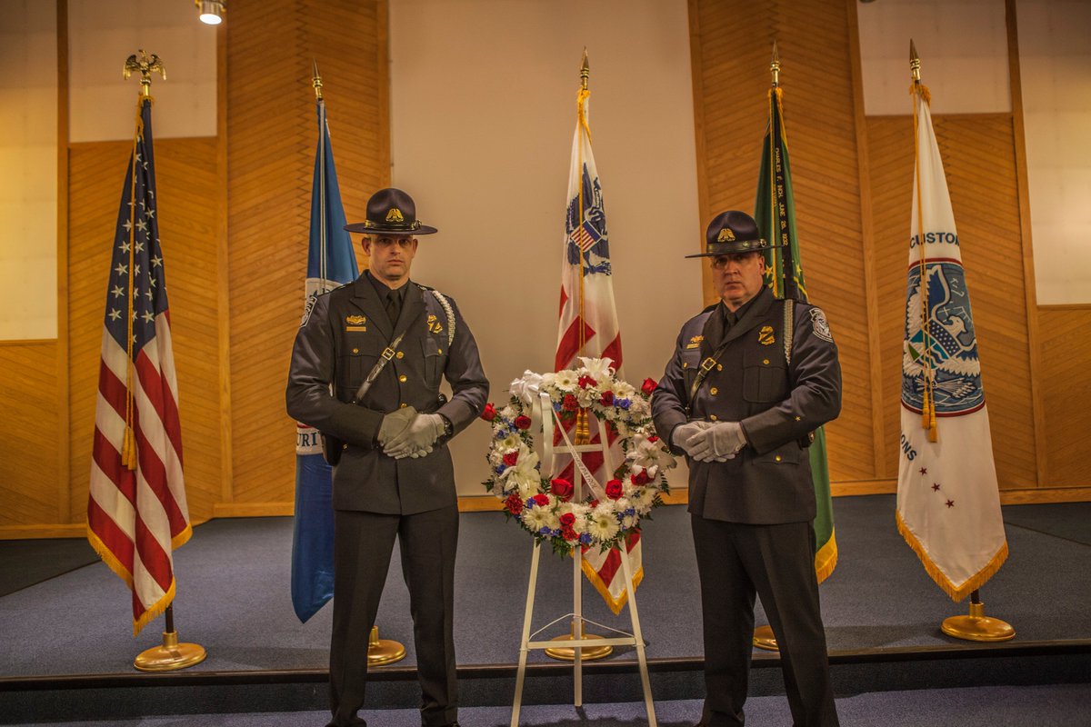 CBPGreatLakes's tweet photo. #PoliceWeek2017 Today we remembered those we lost in 2016. Special thanks to @waynestate Chief Holt for speaking about #CollinRose https://t.co/V7PXzdyHwR