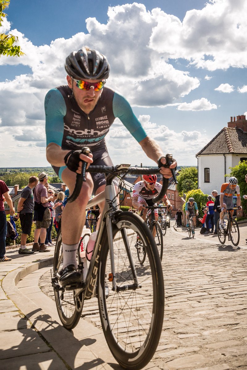 thr0ughthelens's tweet image. Concentration on the #Michaelgate climb @LincolnGrandPri for this@NEProCycling team member