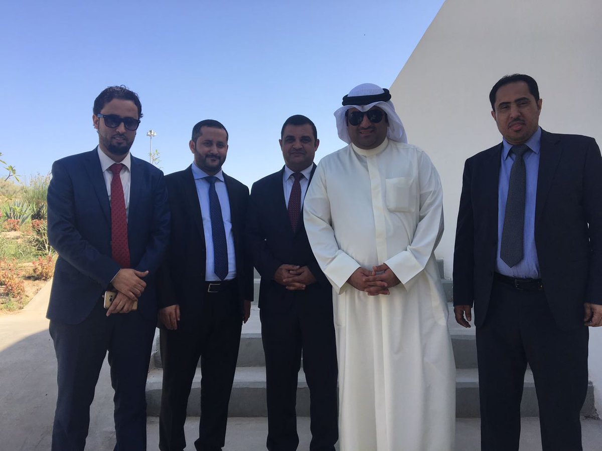 anas_alafifi's tweet photo. الكويت عاصمة الشباب العربي 
شكرا اميراً وحكومةً وشعباً 
 أجتمعنا، لننطلق، نتخطى موج البحر،لنتجاوز حدود السماء
#الكويت قبله الشباب العربي. https://t.co/ZOXCB85N6n