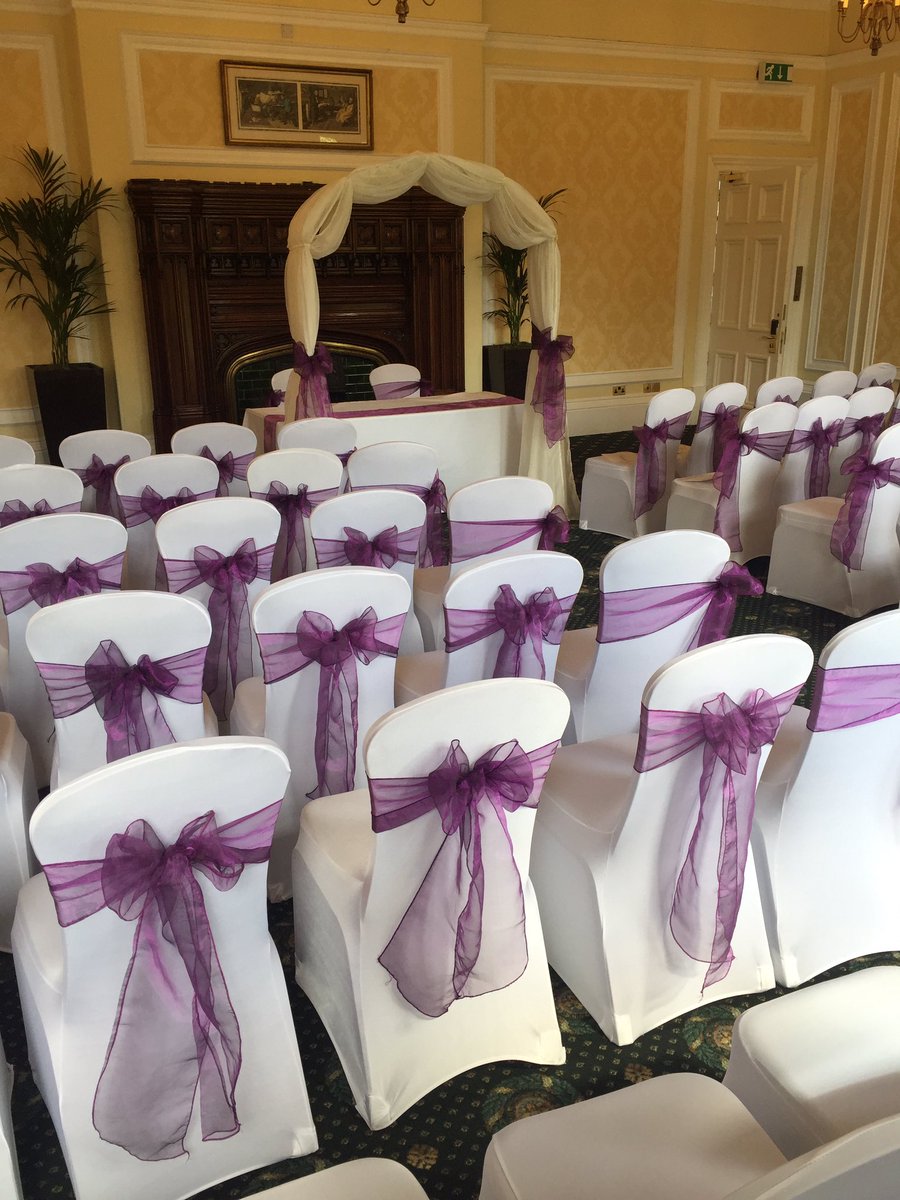 CreateALook's tweet image. Purple wedding @OldSwanHotel this weekend! Congratulations Chelsea and Andrew! 💜💜💜#weddings #arch #yorkshire #purple