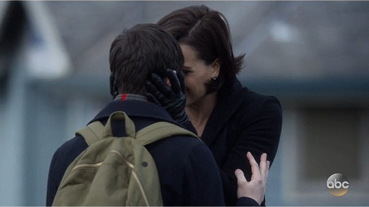 onceoholic's tweet photo. Proud mommys https://t.co/K9PpXnLo7F