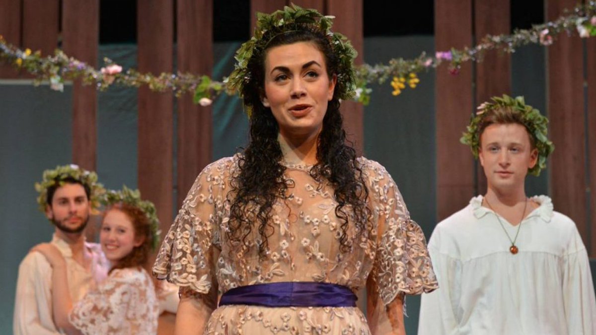 UM student killed in airboat accident over the weekend, the day after she graduated bit.ly/2r9Ni7z https://t.co/q9Sbnxnn3O