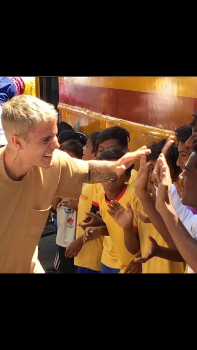 rickthejizzler's tweet photo. Why do some people still think that he's a bad person when he actually has a heart of gold ??! https://t.co/6r8J36j9oz