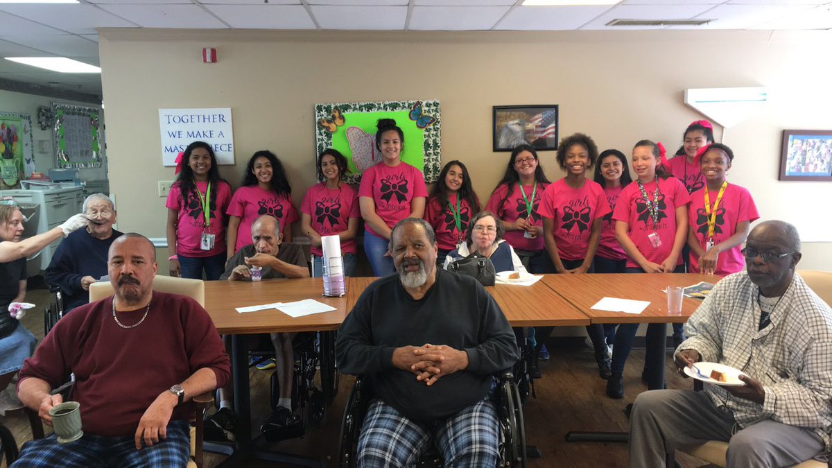 girlsJMS's tweet photo. Happy Nursing Home Week! @netzeroJMS #JMSgirls https://t.co/i9H2HNUSRa