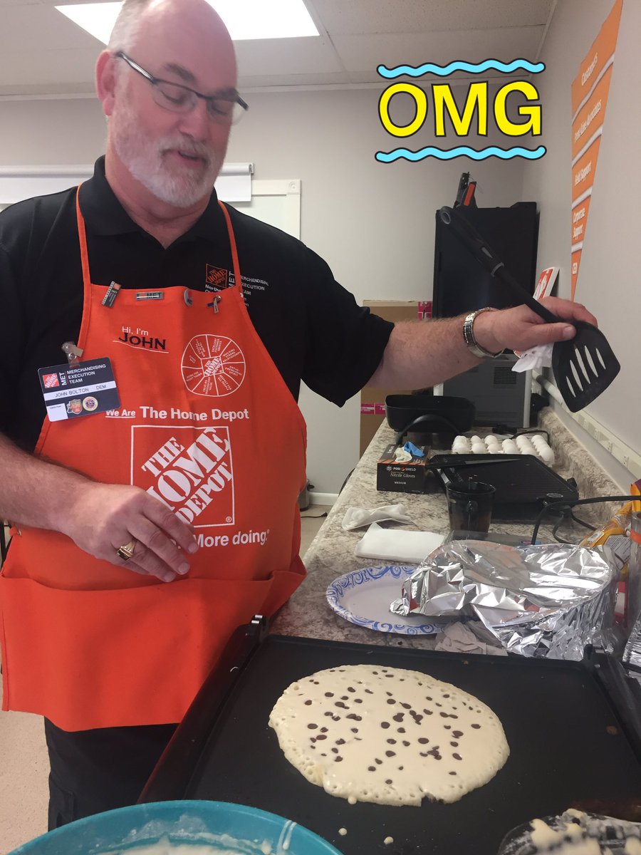 john052659's tweet photo. D213-District team cooking breakfast at 1235. I usually cook bacon/sausage but tried pancakes!!!!-I won't be asked again. @VickyViklyn https://t.co/xsTOJCVx9u