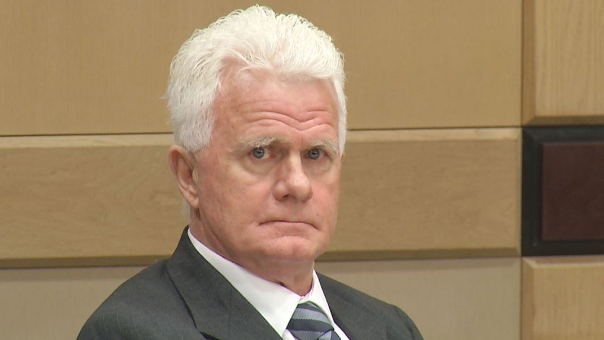 S. Fla. man on trial for girlfriend's choking death wants to show penis to jury bit.ly/2pDFFWX https://t.co/e91kMPuXFv