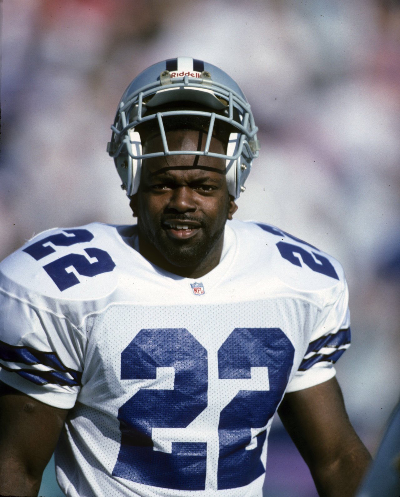 Happy birthday to Hall of Fame Running back and Dallas Cowboy great Emmitt Smith! 