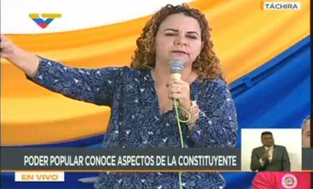 La oposición trató de evitar de que Min <a href="/irisvarela/">maria iris varela</a> llegara al #Táchira y no lo lograron estamos en asamblea.