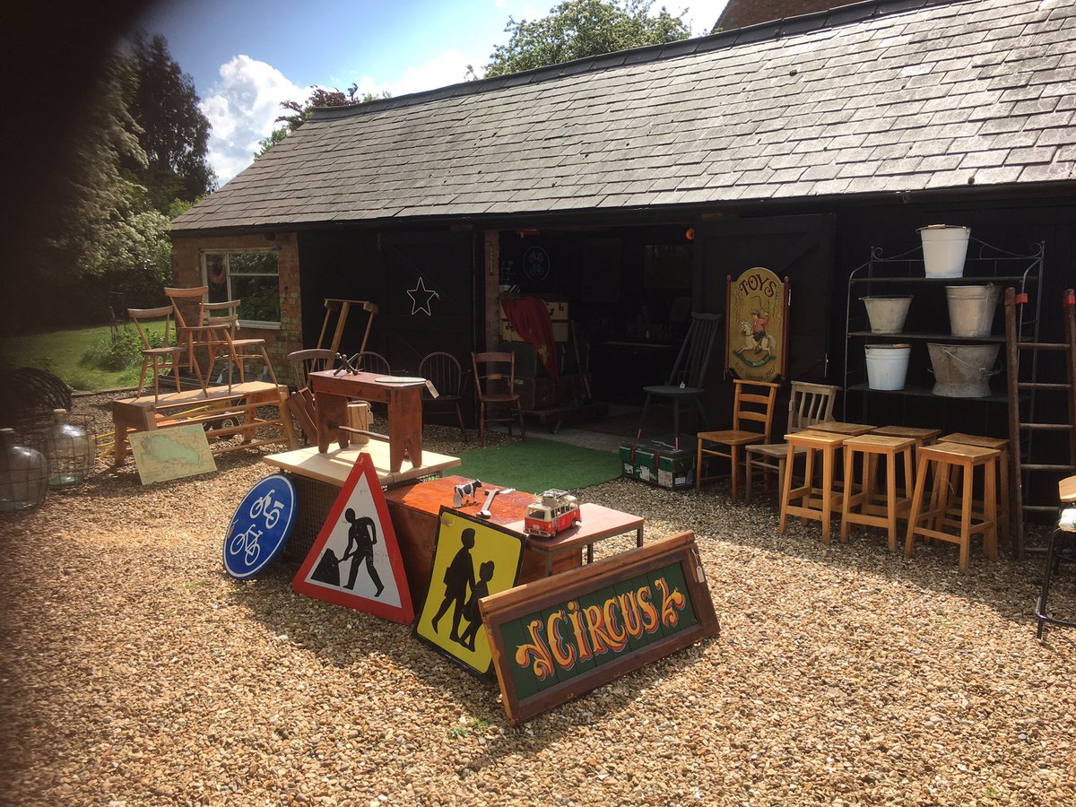 A little of what is lurking in the barn this week. Open sunday 11am-4pm  #BedsHour