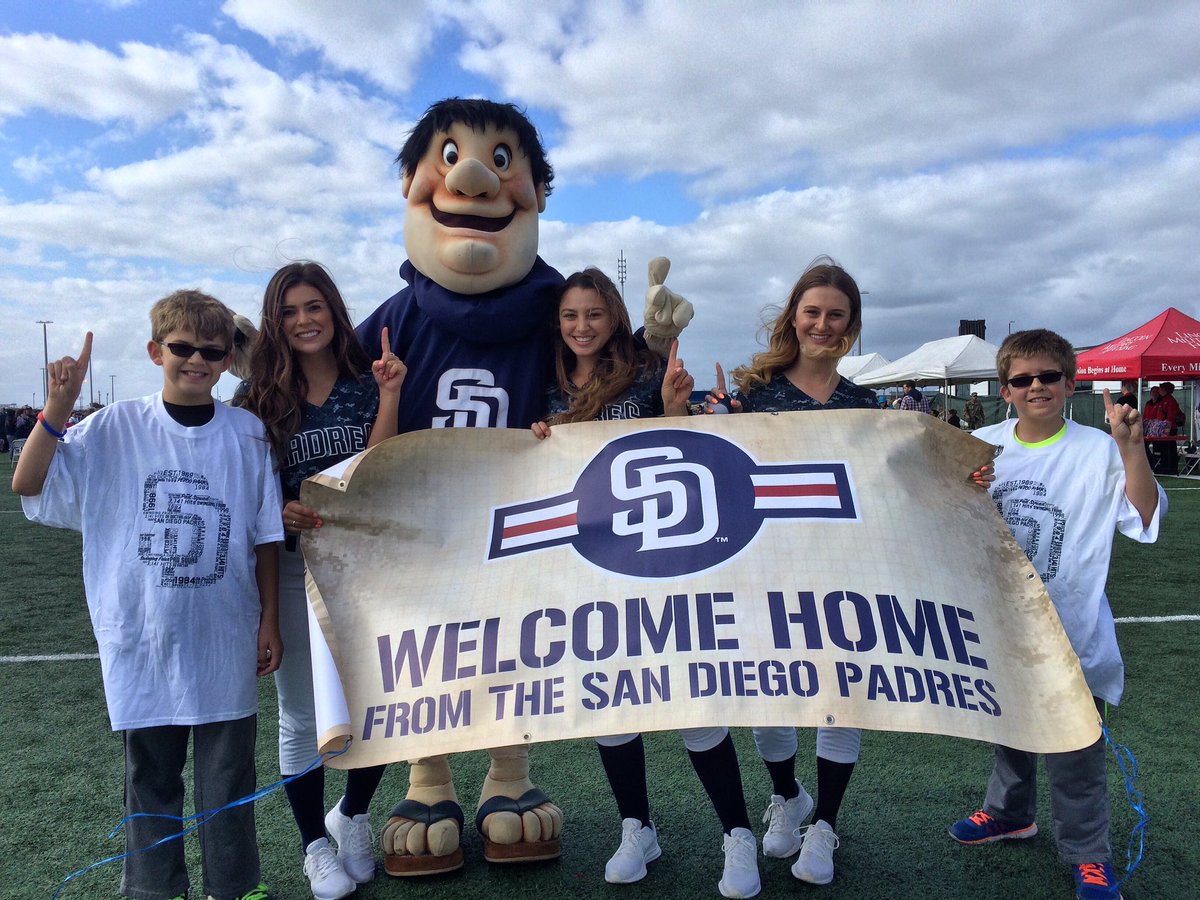Padres's tweet photo. Today, Friar and @PadSquad helped welcome home the USS Makin Island after a 7 month deployment. Thank you for your service! 🤗🇺🇸 #SDMilitary https://t.co/zYQBBfDpGO