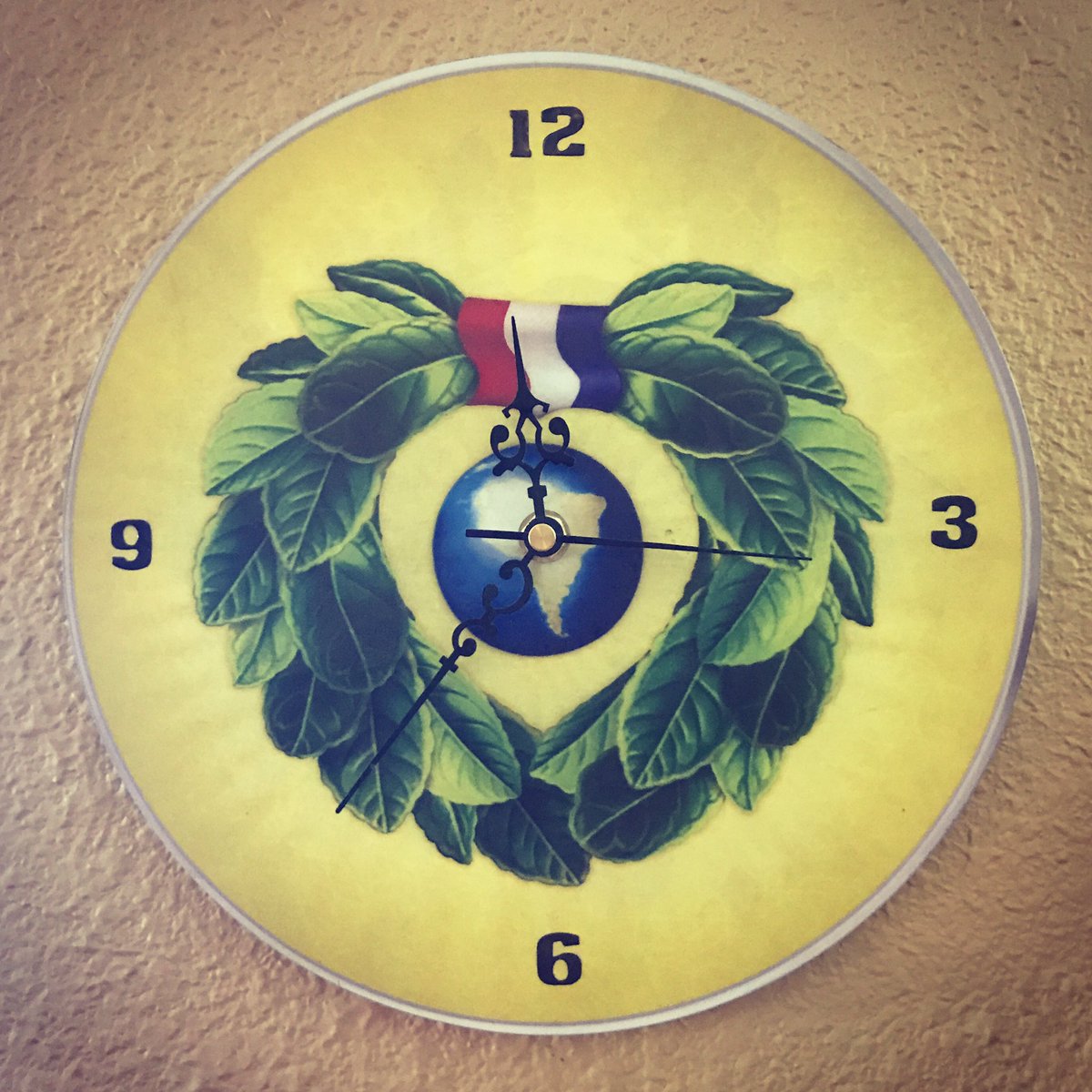 It's #yerbamate time! Enjoy a free hot-brewed #mate every "Mate Monday" at the @GuayakiMateBar here at <a href="/TheBarlow707/">The Barlow</a> in #Sebastopol. #bhere