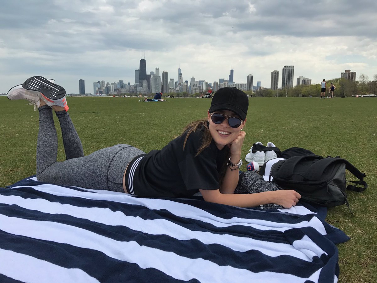 anaivanovic's tweet photo. Bike riding in #Chicago - how great is the sky line? https://t.co/tpbjUMkaba