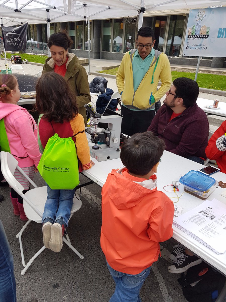 diybioto's tweet photo. What a beautiful day for a science festival, we hope everyone had fun! Thanks for having us @sci_rendezvous and @UofTSR! https://t.co/fGr6QGewvR