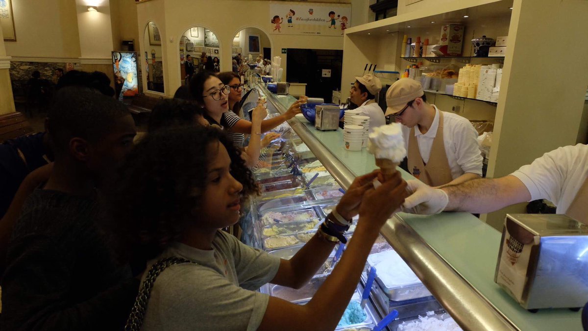 romalurcat93's tweet photo. Pausa gelato ! https://t.co/pMAyUEap1b