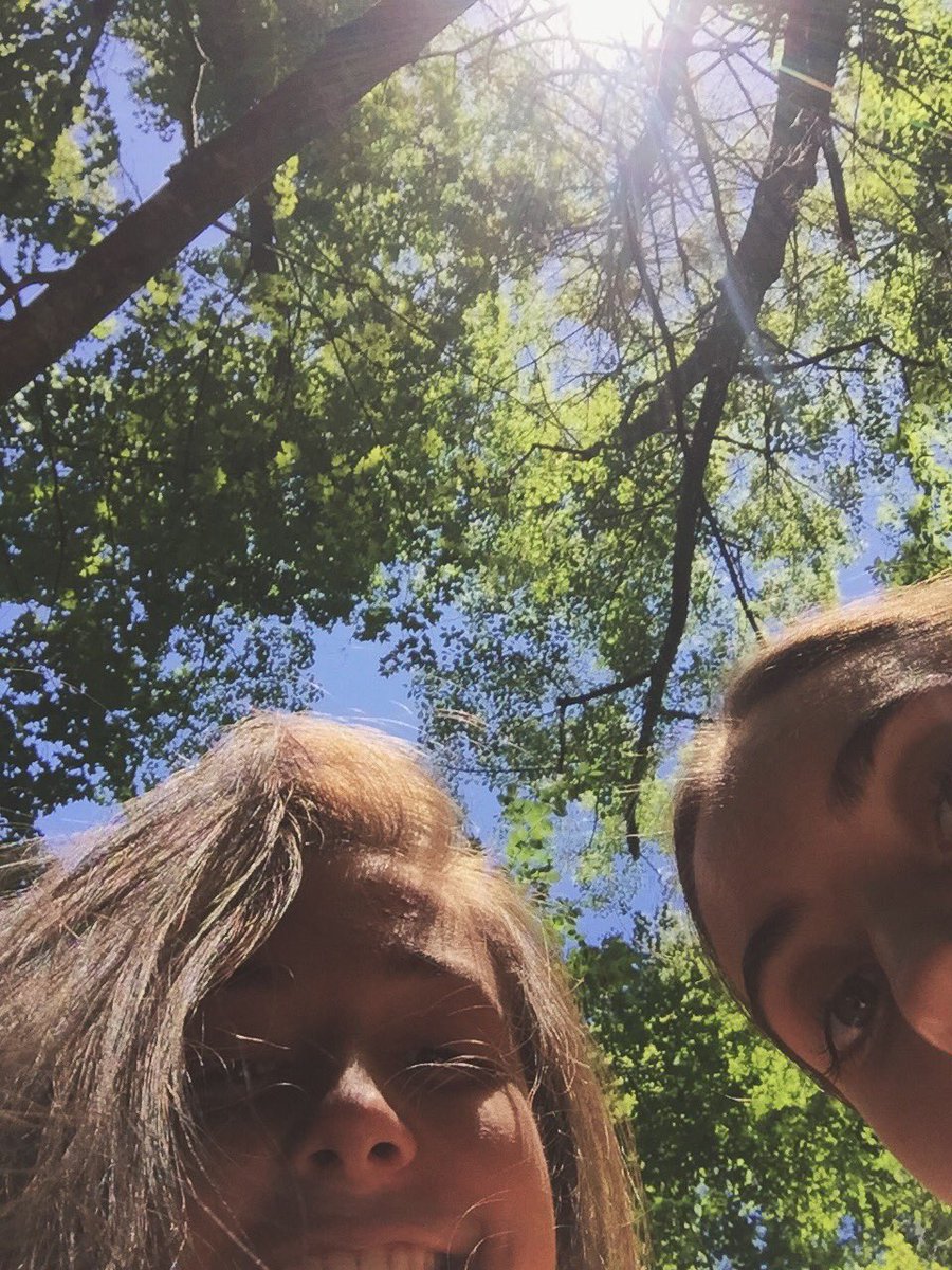 hailey_ramos's tweet photo. Happy bday to my best pal since 6th grade :) beyond excited to be roomies next year!! Ilysm and hope your day was amazing💙💙 @MadsPennington https://t.co/H8YOy5MIRr