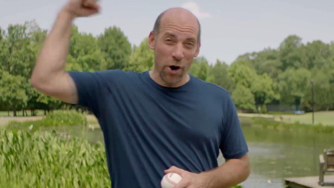 Happy 50th Birthday to a legend, analyst & Hall of Famer - Mr. John Smoltz! 