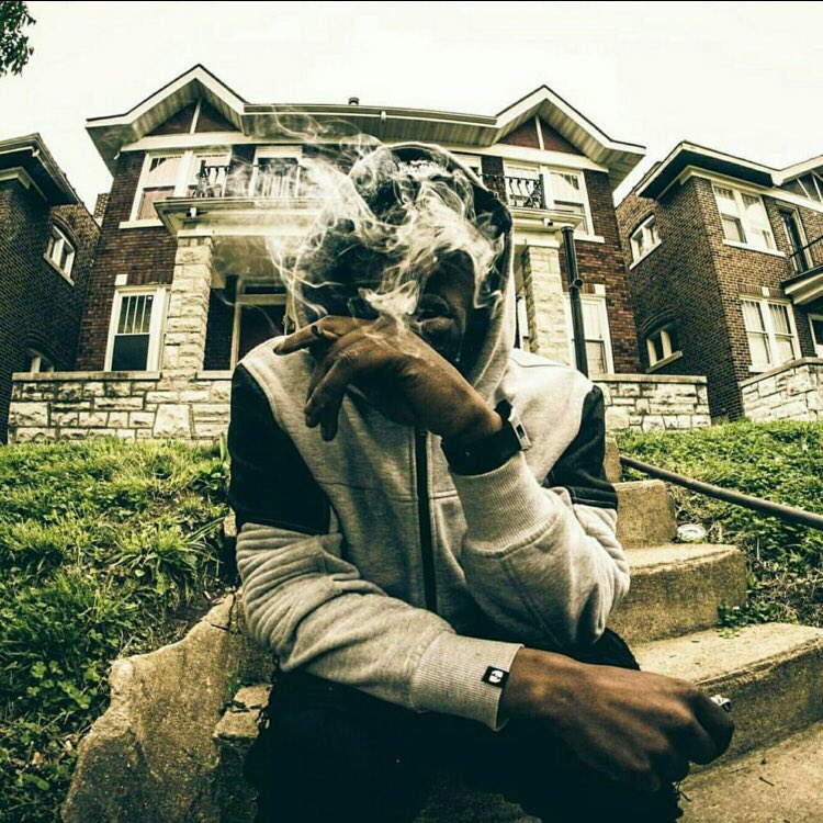 JohnnyMack_'s tweet photo. #BigHomieOfTheLou #CityBoiTv #SUBSCRIBE #FwTheDjs #STLPLUG πβͺοΈ #traponsunday #TrapRevalations https://t.co/BvJBhwDp2e