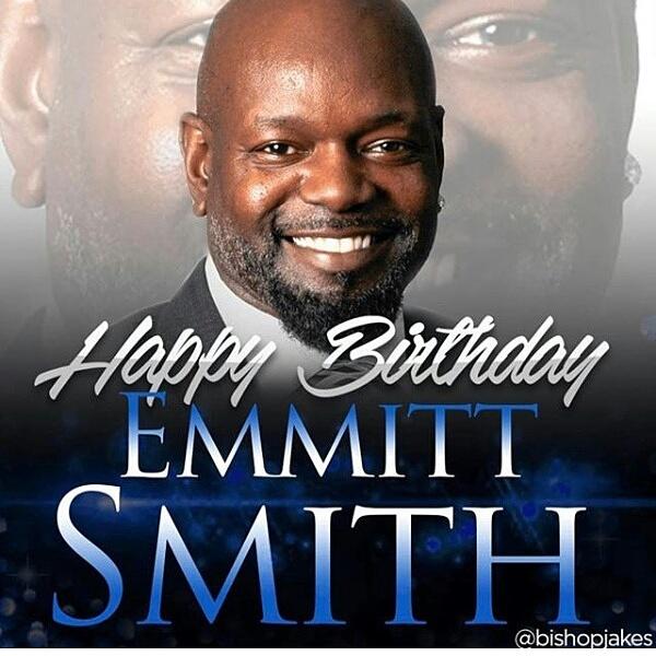 Happy birthday Emmitt Smith!  