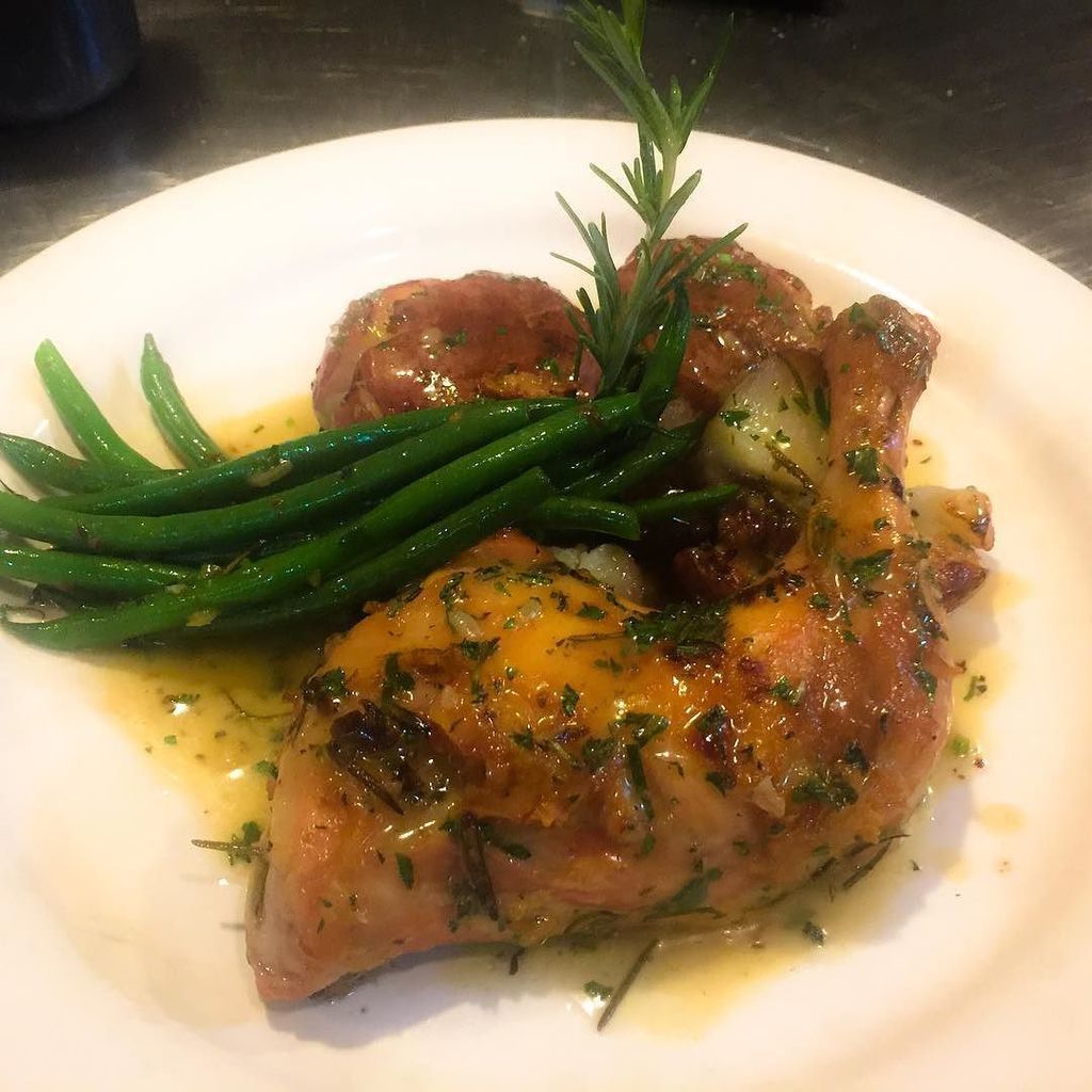 Our "Rosemary Chicken/ Haricot Vert/ Herbed Smashed Potato" for our poultry options. #laboheme #mothersday ift.tt/2rjsC9F