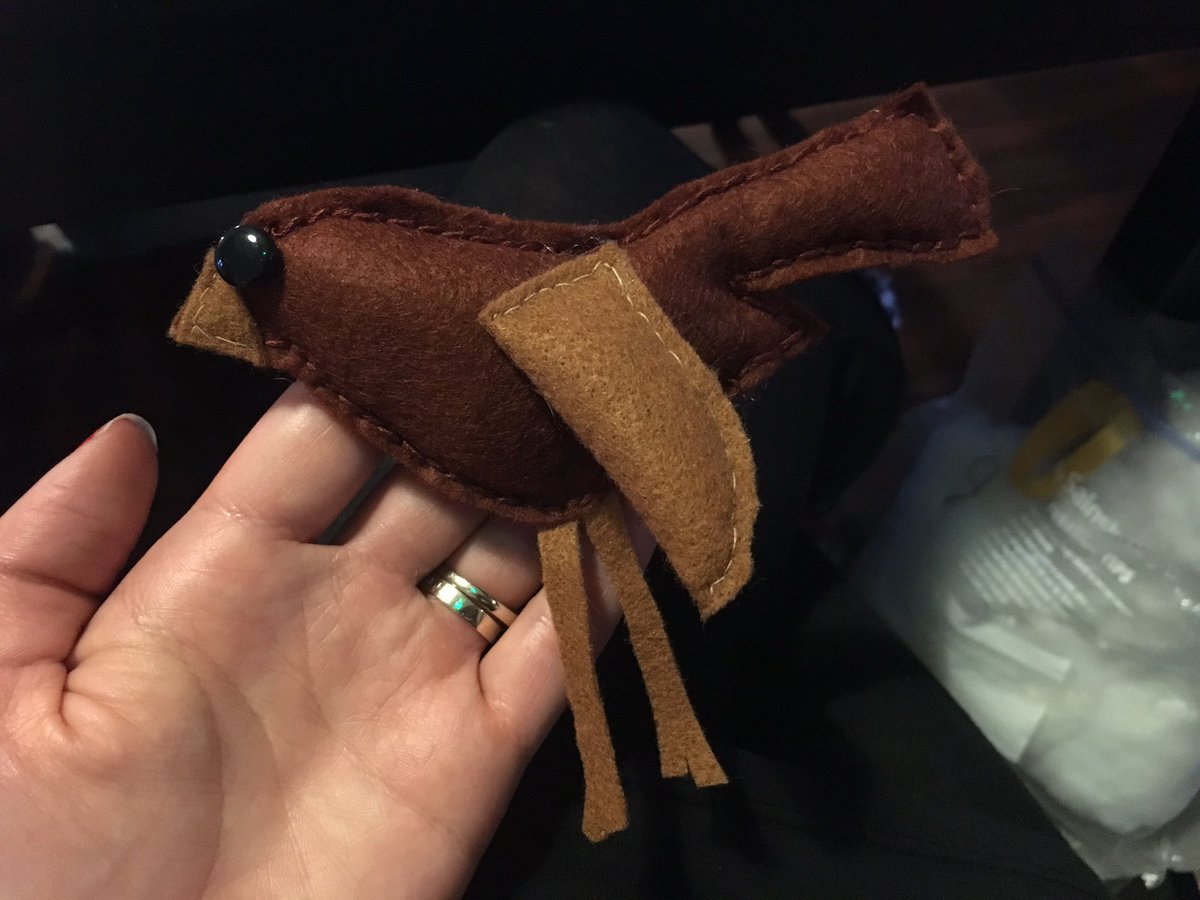 ethelandkitty's tweet photo. Great evening making # brilliantbirds @Hippystitch to raise money for @SLHYork #moretofollow #sewingaflock https://t.co/4pi0IvwYNq