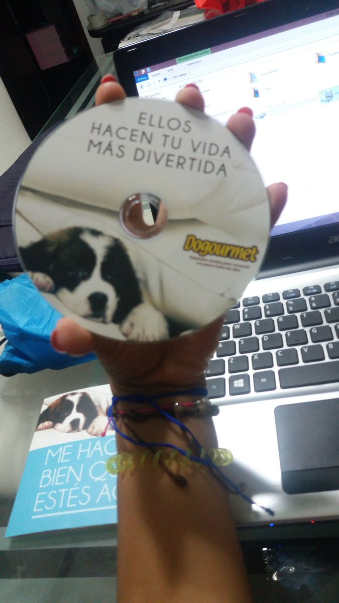 Danyp27's tweet photo. Muchas gracias @Dogourmet  por este regalo 😍😍😍😍😍 Muy feliz😍😍😍😍😍🐶🐶 https://t.co/8hPcm7SOsX