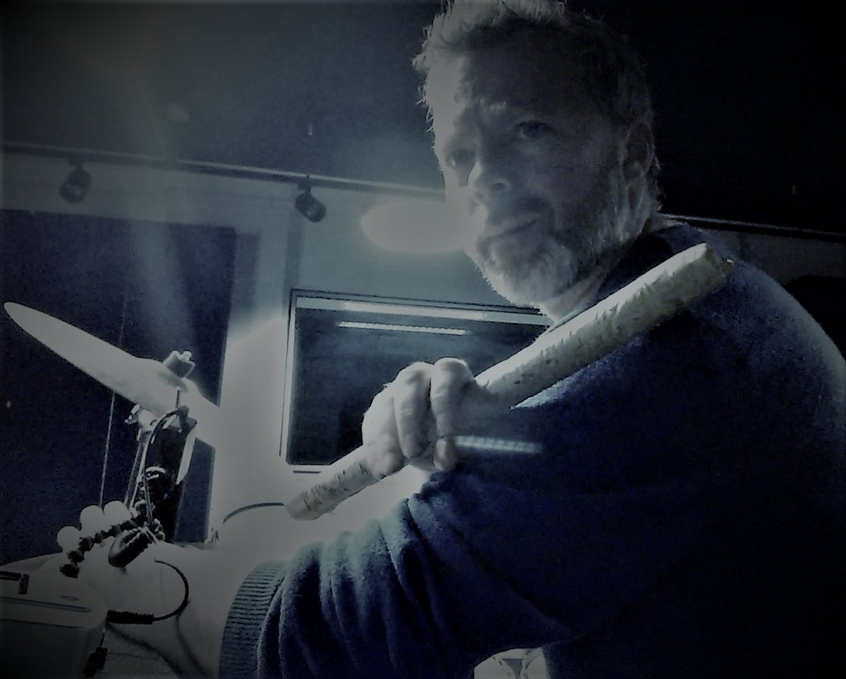 Practising for my workshop/performance presentation of research <a href="/Music_at_York/">Music at York</a> on #SouthSudan rhythms for <a href="/iaspmca/">IASPM Canada</a> taking place May 27, 2017