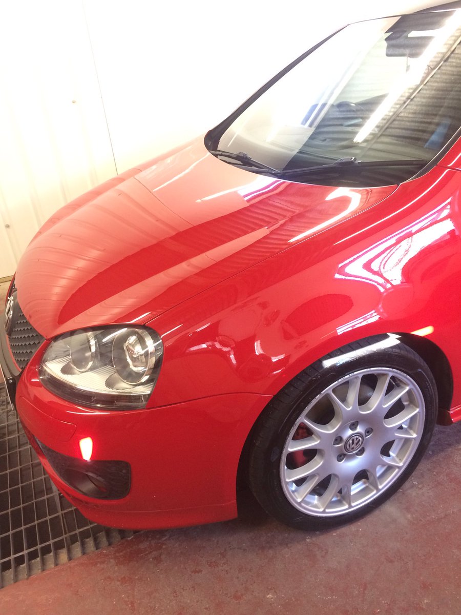 OrrellAutoDet's tweet image. #VW #Golf x1 day enhancement detail and 12 months protection coat- gloss and depth restored with great protection #detail #detailing