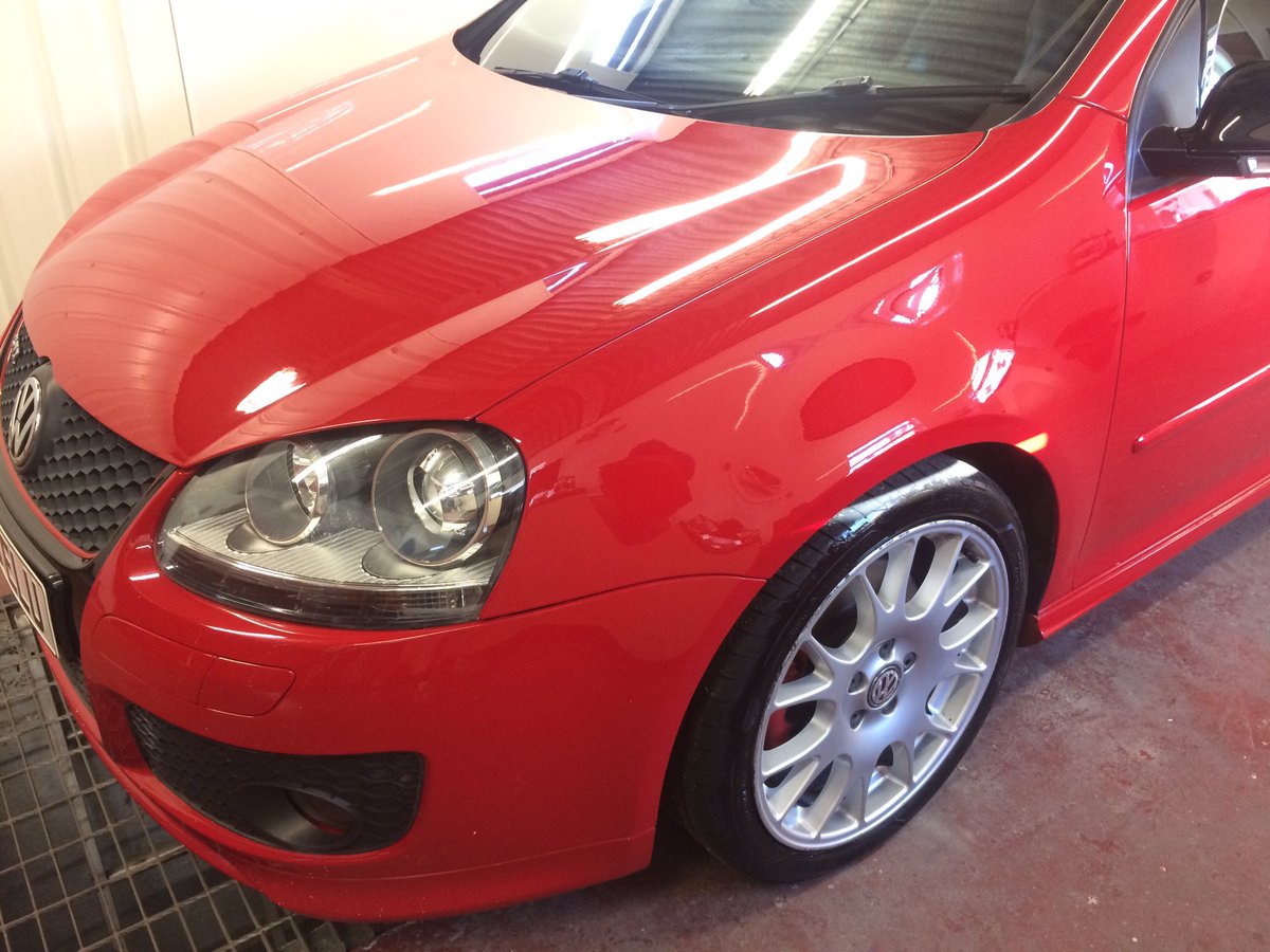 OrrellAutoDet's tweet image. #VW #Golf x1 day enhancement detail and 12 months protection coat- gloss and depth restored with great protection #detail #detailing